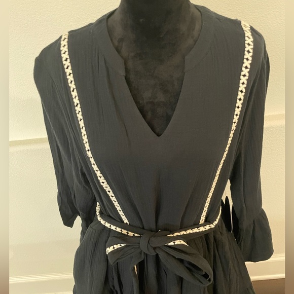 Scoop Women's 3/4 Sleeve Lace Detail Tiered Mini Dress - Picture 5 of 9